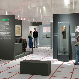 DesignMuseumDenBosch_Opening_Alletijdvandewereld_fotoBenNienhuis (18)